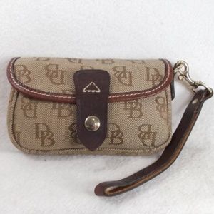 Dooney & Bourke brown wristlet clutch